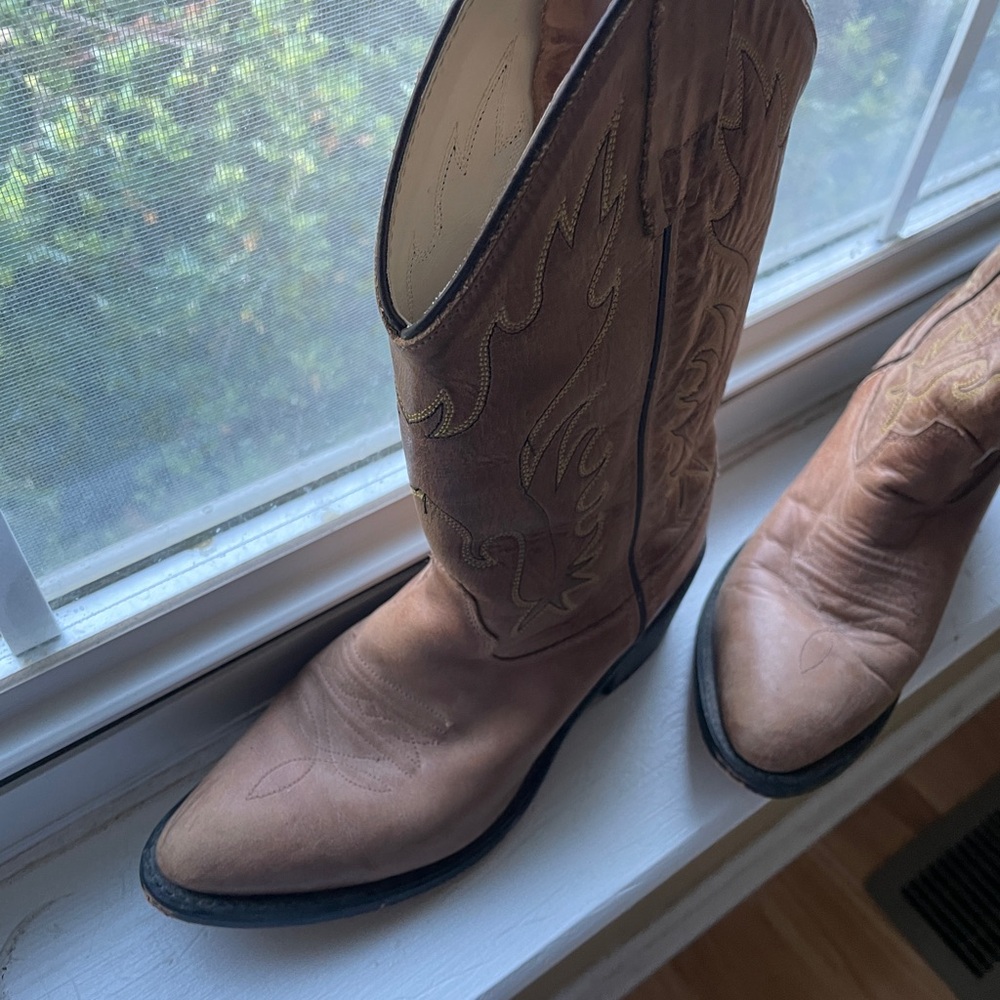 Old West Tan Heeled Boots